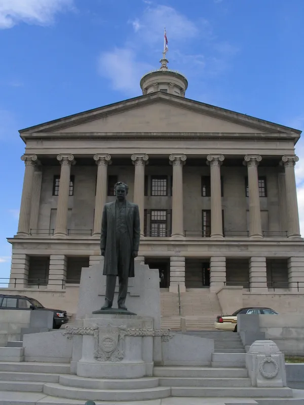 Memphis Representatives Present Minimum Wage Increase in State Subcommittee Today