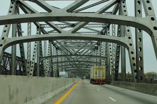 Limited Transit Service and I-55 Lane Blocks Mark Tuesday Commute